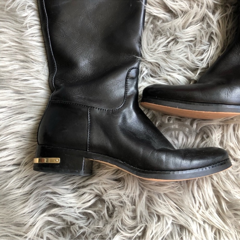 Michael Kors Leather Logo Plated Riding Boots
Size 7.5 - Picture 4 of 12